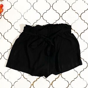 Dizzy Lizzy Black Shorts